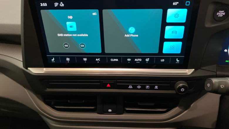 Volkswagen Transporter T32 Lwb Electric 160kW 65kWh Commerce Pro Kombi Van Auto